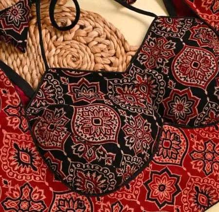 Masaba Cutting Printed Blouse Padded